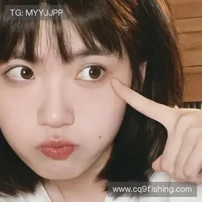 祁里舰